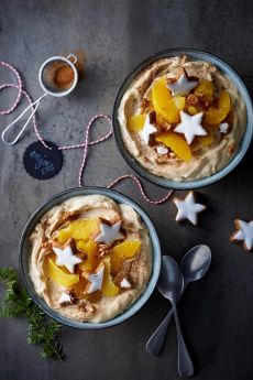 Mascarpone-Orangen-Creme mit Zimtsternen