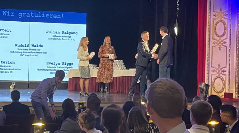 Ehrung Julian Paßgang